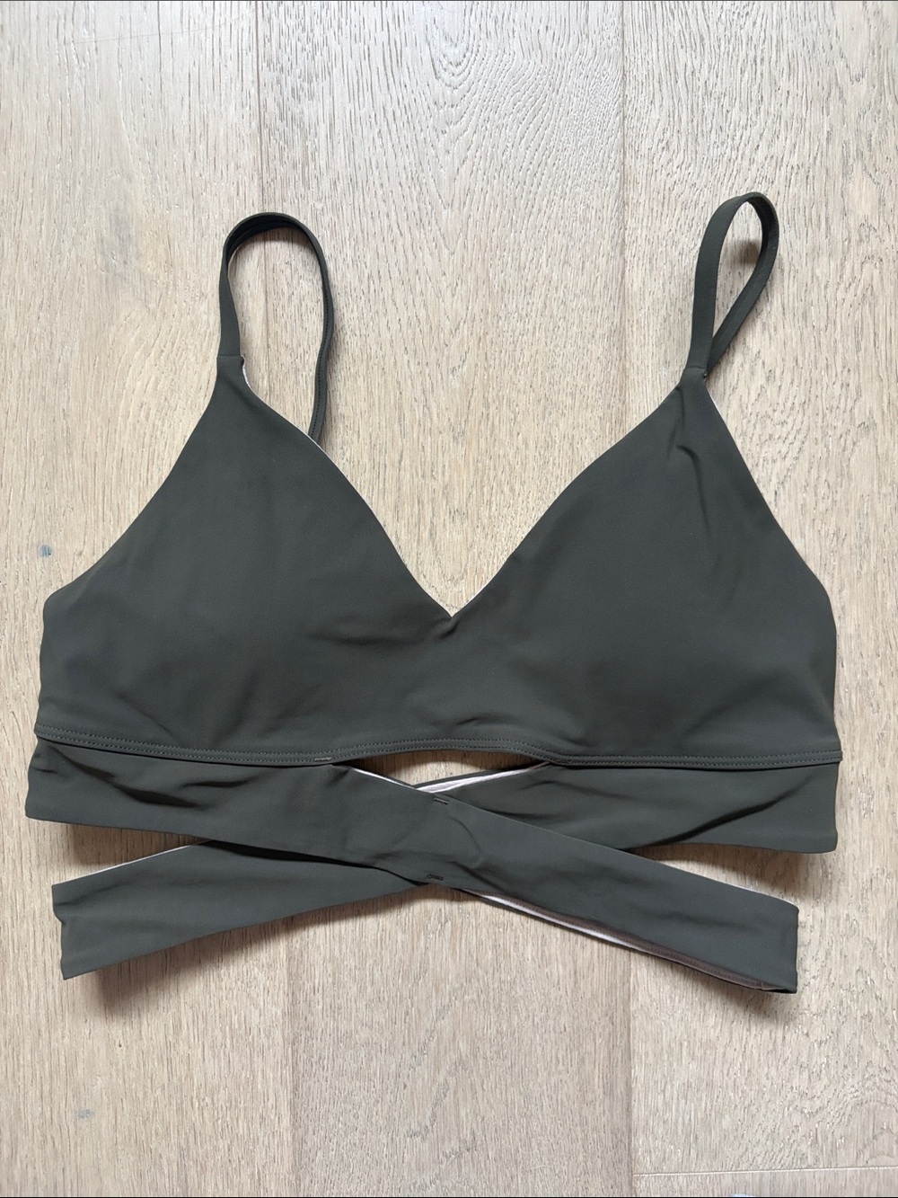 EUC still now bra dark olive size 6 lululemon